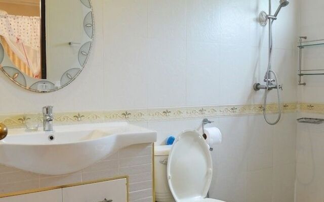 The Time Family 5 Bedroom Villa 92