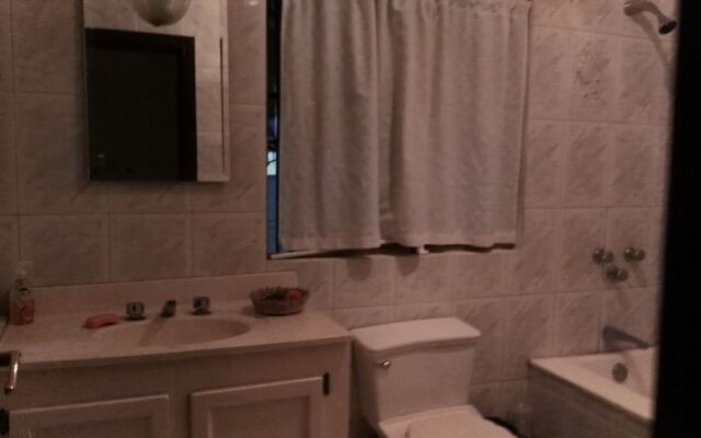 Lia Ajijic - Lakeside B&B