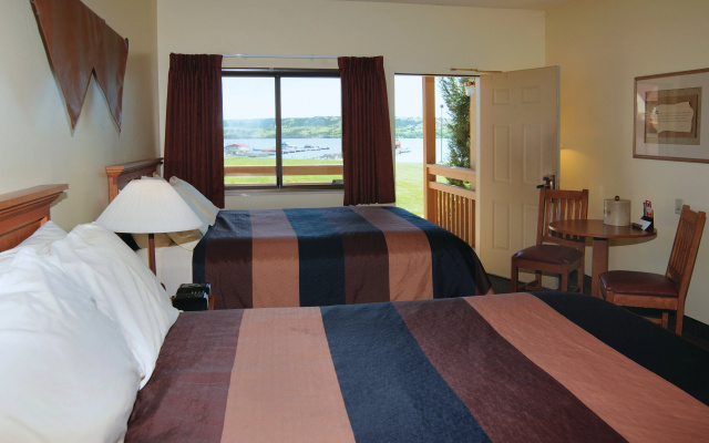 Cedar Shore Resort