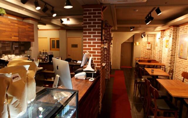 Yeongdeungpo Dadareum Guest House