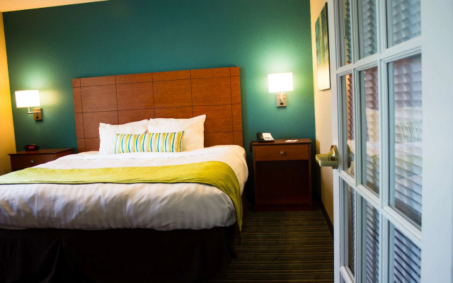 Best Western Plus Menomonie Inn & Suites
