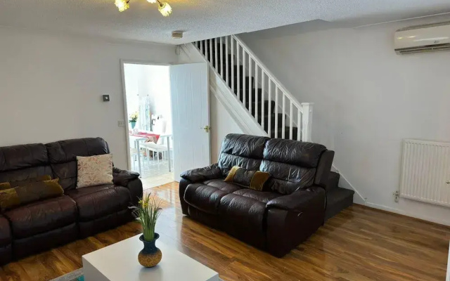 Luxury London Apartment With 3 Bedrooms