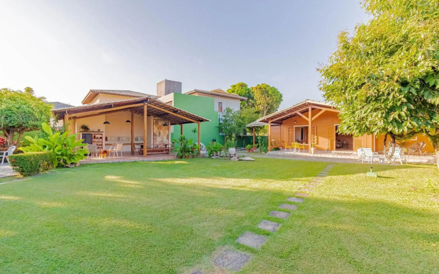 VT04 Excelente Casa 3 Quartos e Piscina