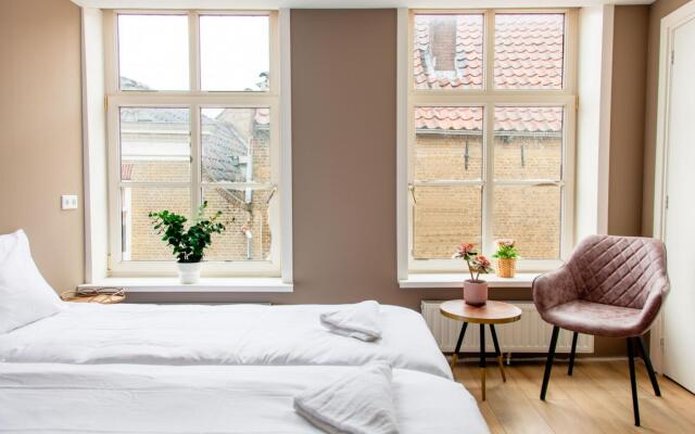 Luxury Mansion at the Harbor Families Only