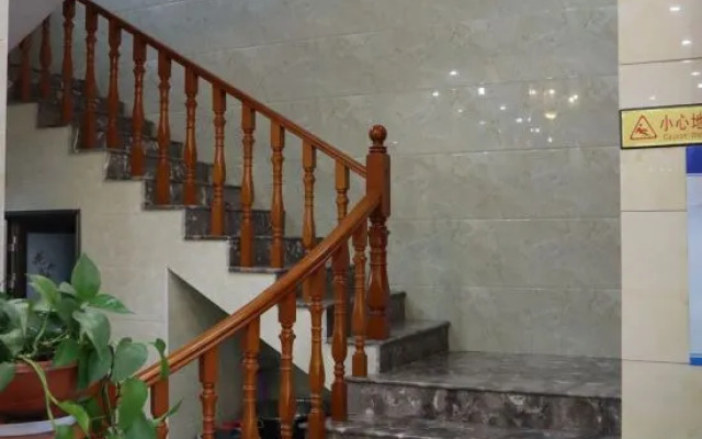 Fuxian Lake Sea Chao Inn (Gushan Scenic Area)