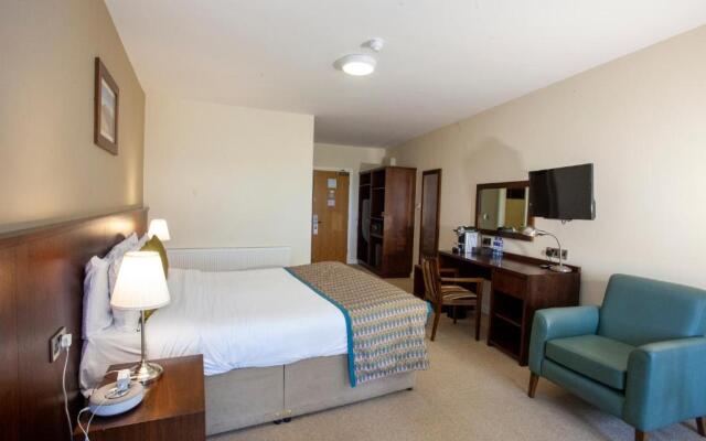 Strandhill Lodge and Suites
