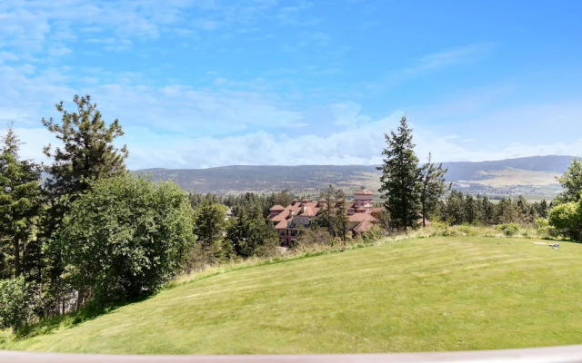 Pinnacle Pointe - By Vacations Kelowna