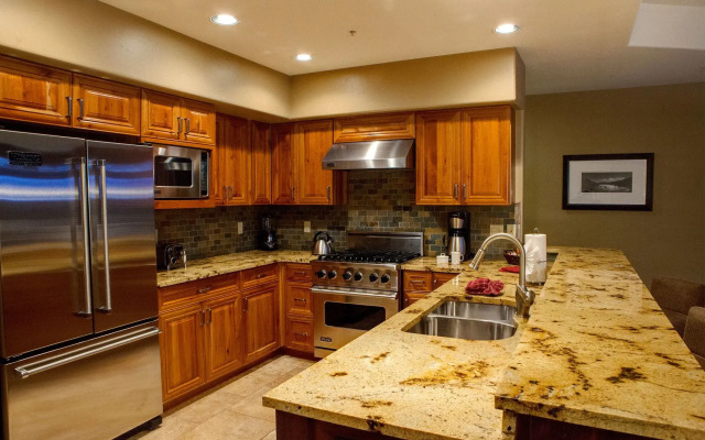 Crystal Peak Lodge by Summit County Mountain Retreats