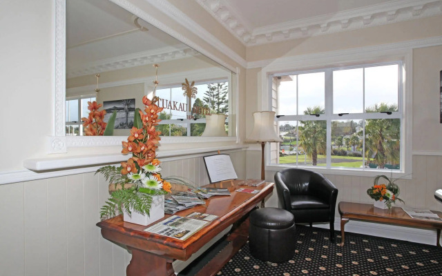 Tuakau Hotel