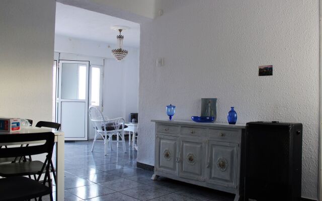 Apartment 400 Meters From the Beach