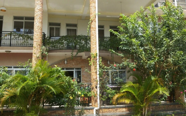 Rosevilla Hotel