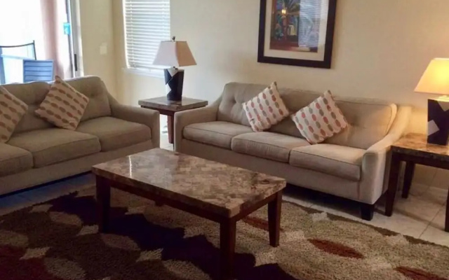 Four Bedroom Pool Home - 150 EP - Vusa