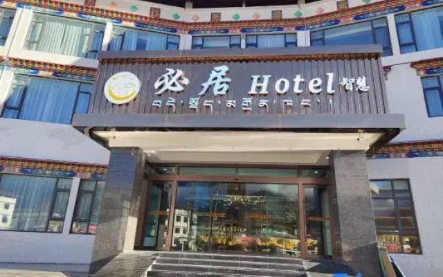 hotelImage