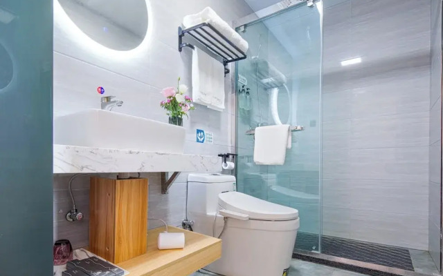 Rc Smart Hotel