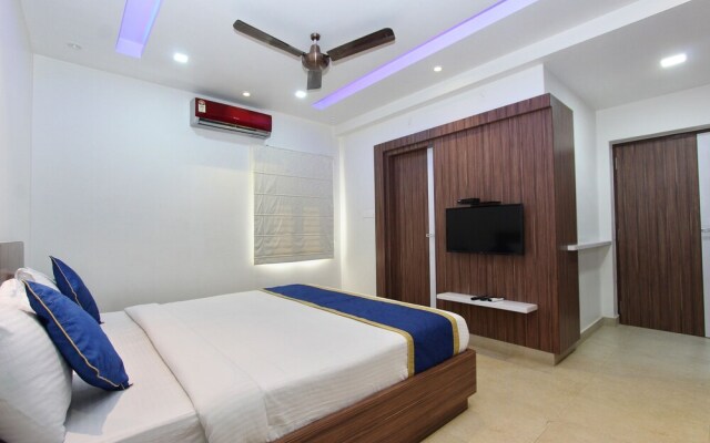 OYO 2132 Apartment Aditya Residency