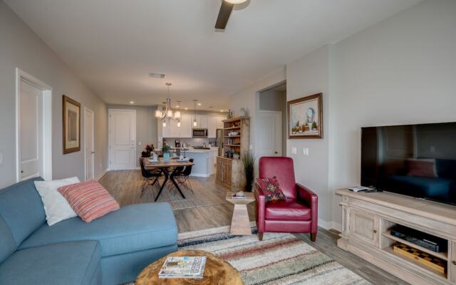 Queen Creek #341 - 2 Br Condo