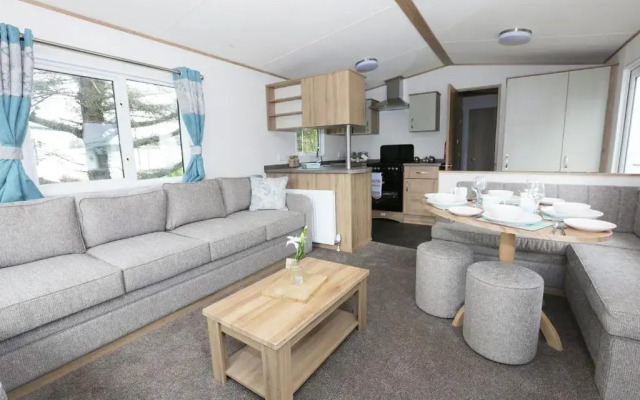 Whitecliff Bay Holiday Park