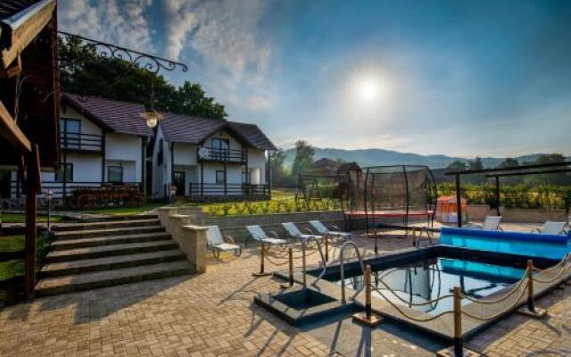 Apartamente Pallós Vendégházak