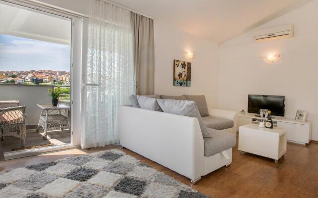 Apartment Lidija