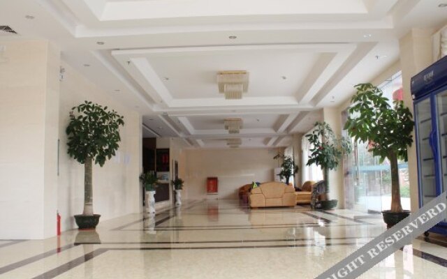 Yangjiang Zhapo Yatao Holiday Hotel