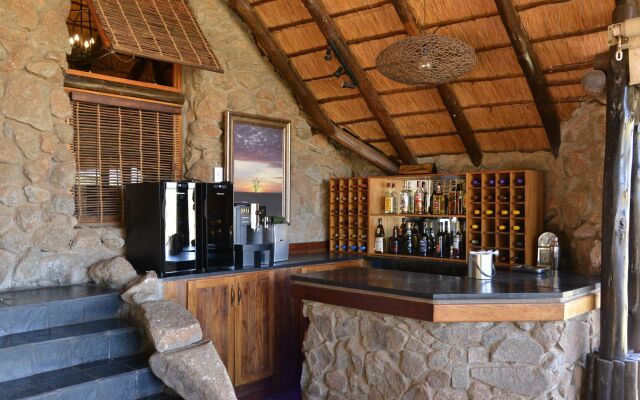 Tshukudu Bush Lodge
