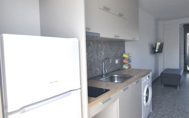 Zennova #28 Sirene Luxury Studio