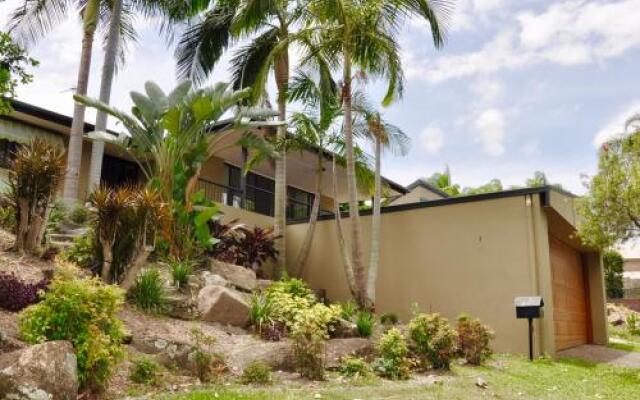 TL Warmest Homestay