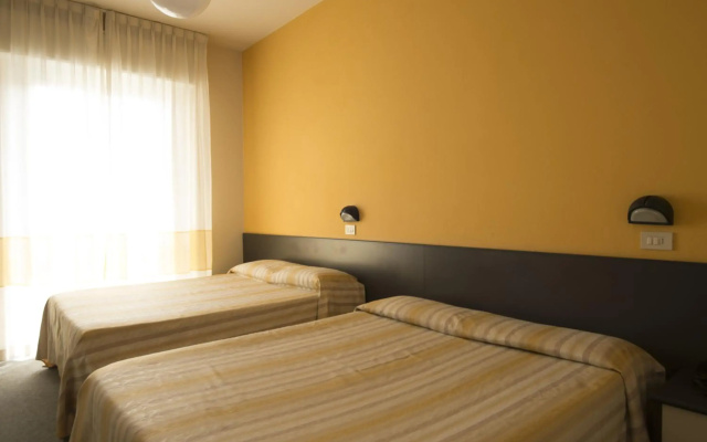 Hotel Airone