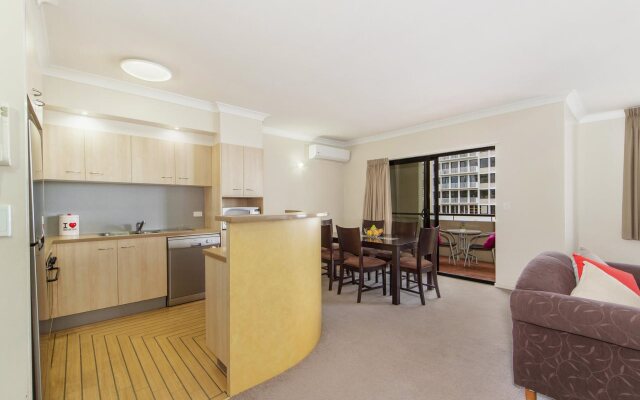 Spring Hill Central Apartments