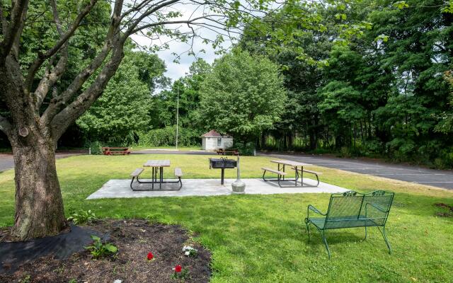 Red Roof Inn Clifton Park