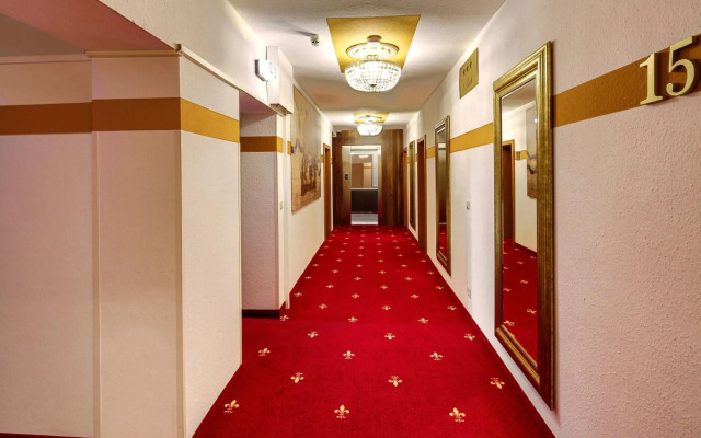 Hotel Burgschmiet
