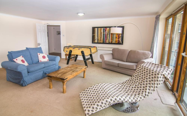 Zen Apartments - London