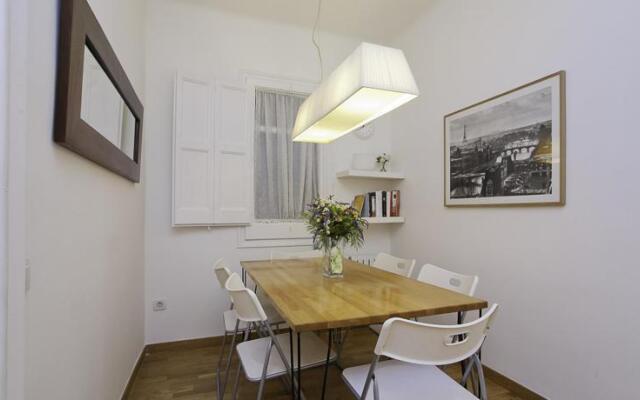 Barcelona4nights Muntaner