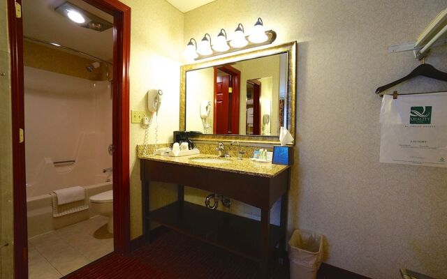 Maine Evergreen Hotel, Ascend Hotel Collection