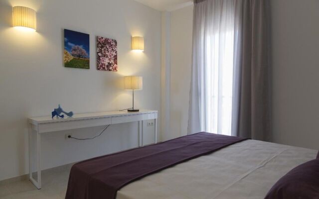 Apartaments Proa Es Pujols - Adults Only