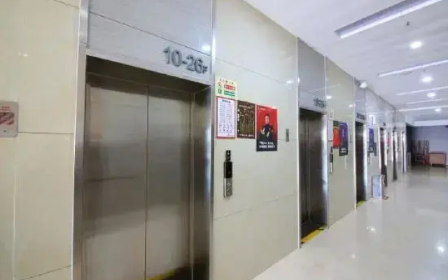 MAX Boutique Smart Hotel