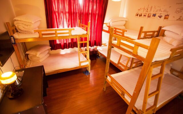 Lijiang Peach Hostel