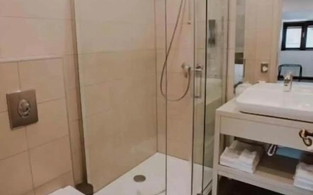 Hotel Republique