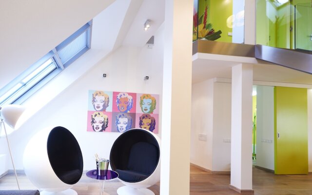 EMPIRENT New Town Apartments