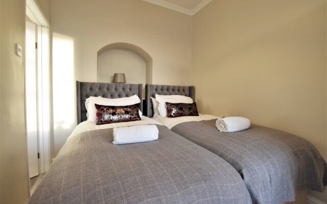 Clifton Court - yourapartment