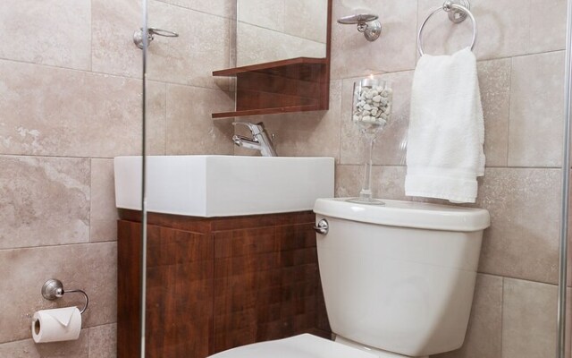 Aquahaven Retreat in Kingston, Kingston