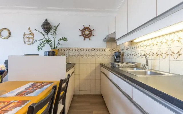 Cosy Apartment With Family