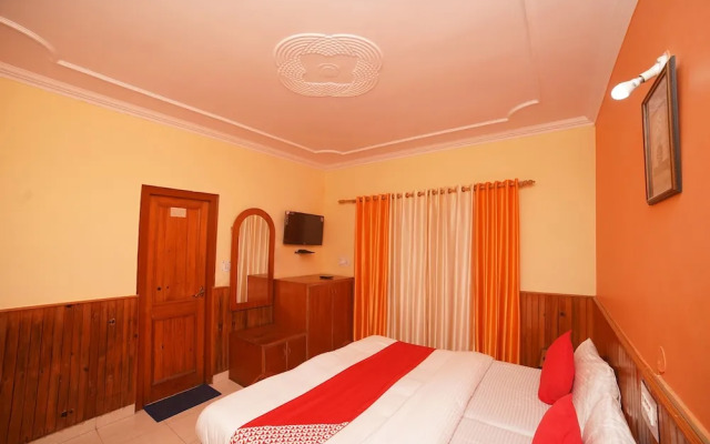 Oyo 37141 Pathik Resort