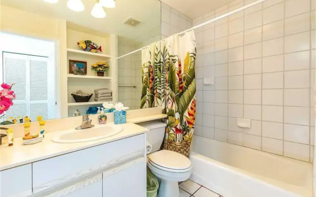Maui Kamaole D-211 - 2 Br Condo