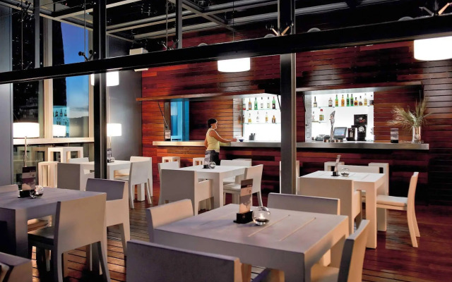 Novotel Barcelona City