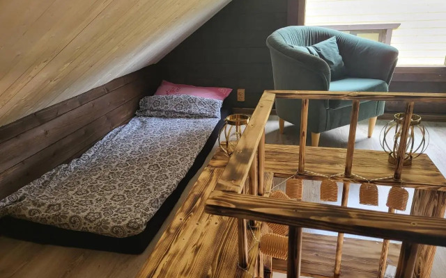 Tiny house near Viljandi lake
