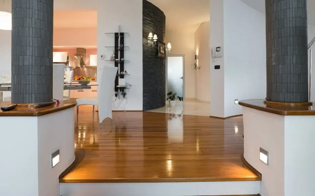 Villa Aylin, 5-bed, Next to the sea