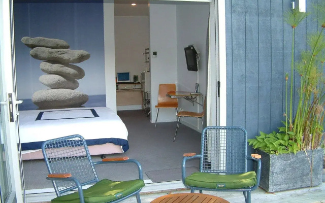 Baystay Bed and Breakfast