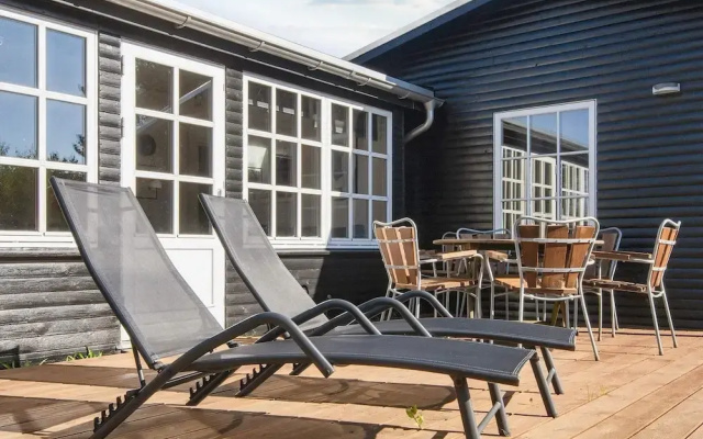 8 Person Holiday Home in Romo