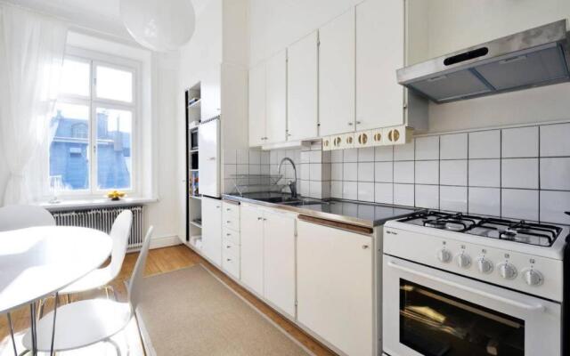Exclusive and light 3 room appartment in SoFo 97sqm